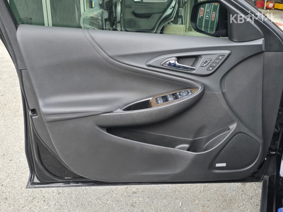 GM Korea The New (facelift) Malibu2.0 Turbo 퍼펙트 블랙 - 9