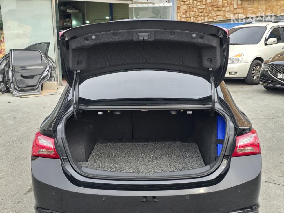 GM Korea The New (facelift) Malibu2.0 Turbo 퍼펙트 블랙 - 17