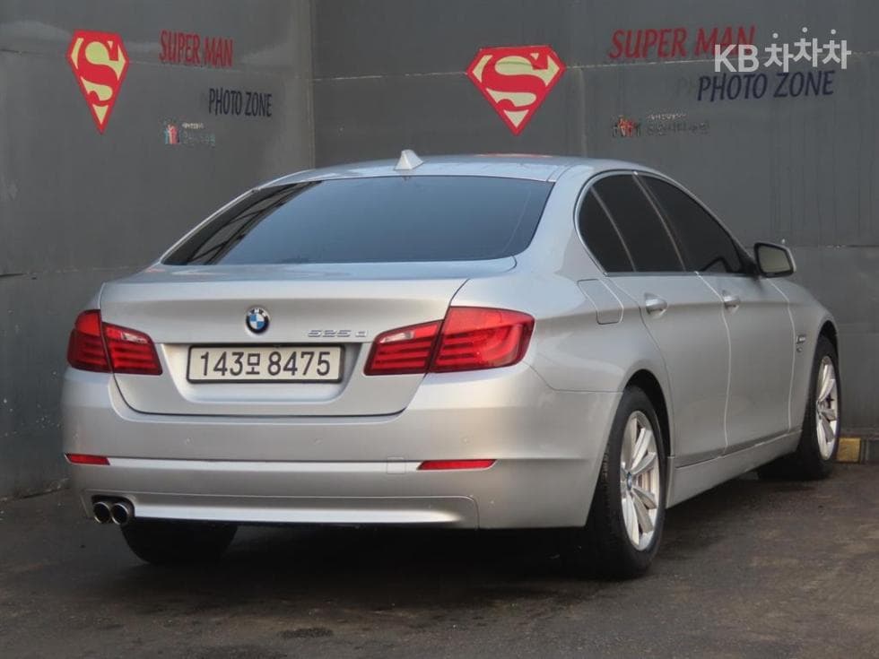 BMW New5 Series525d xDrive F10 - 3