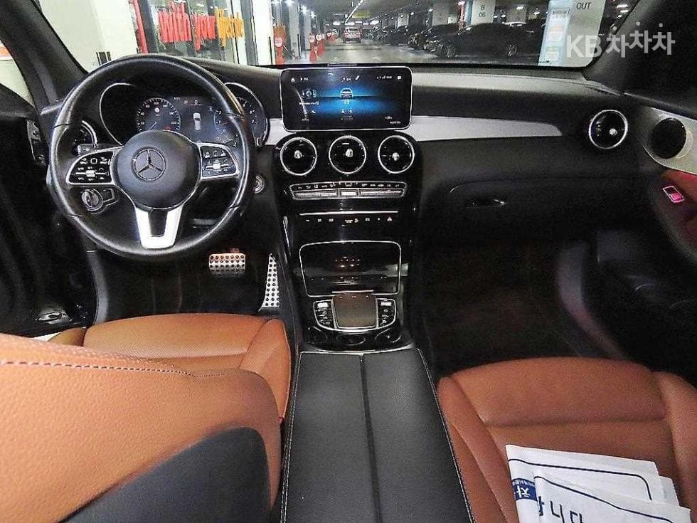 Mercedes-Benz GLC(X253)300 4Matic Premium - 10