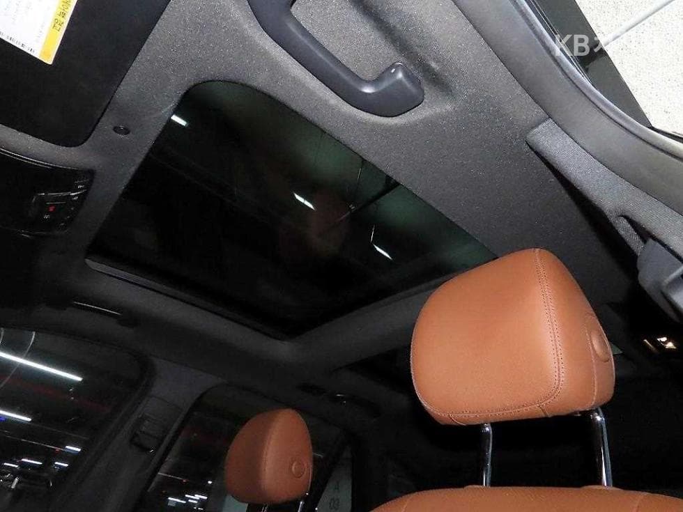 Mercedes-Benz GLC(X253)300 4Matic Premium - 14