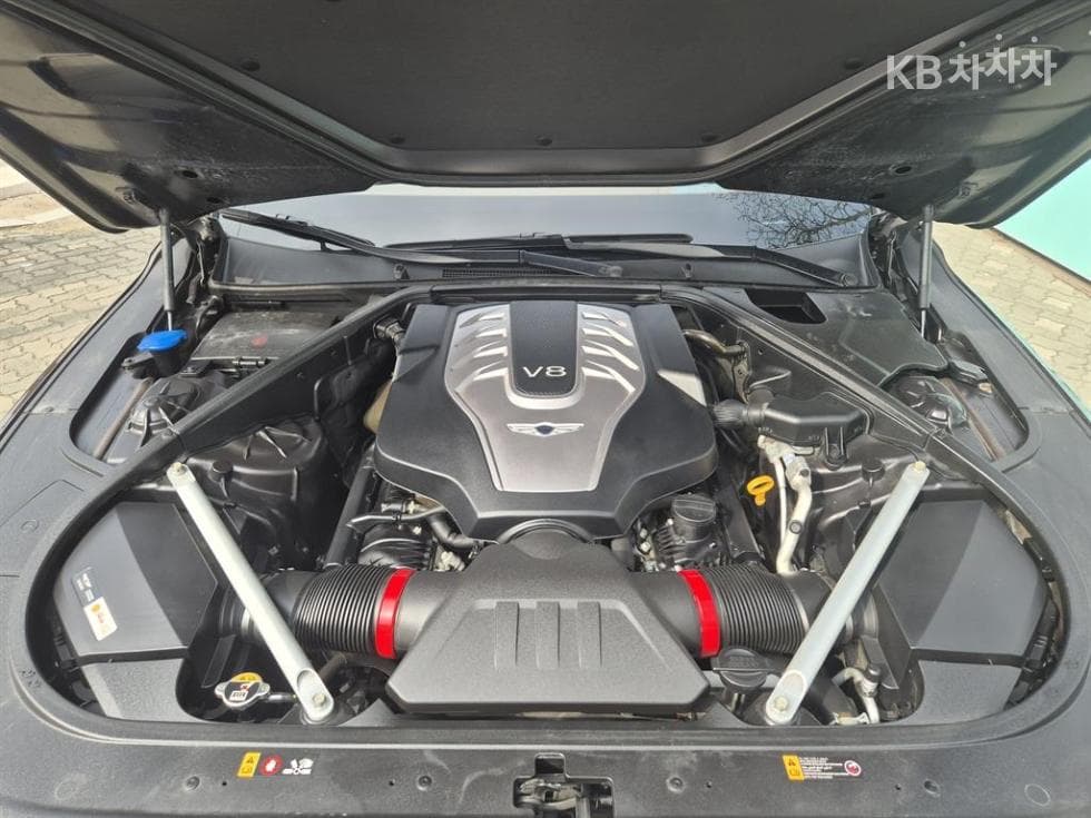 Genesis G905.0 GDi AWD Prestige Limousine - 7