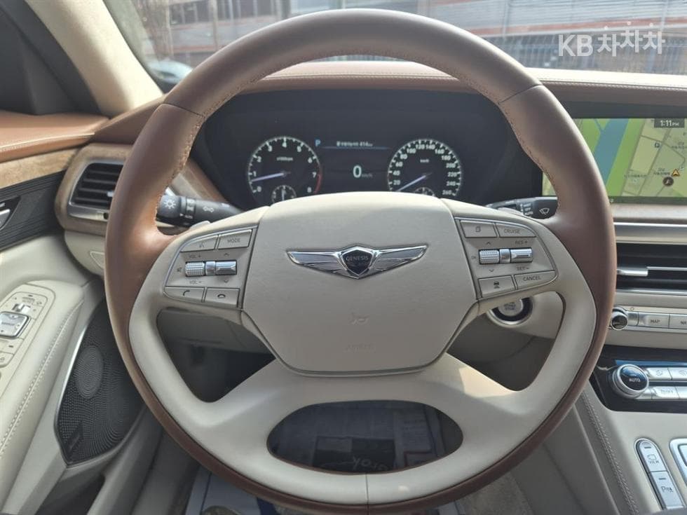 Genesis G905.0 GDi AWD Prestige Limousine - 14