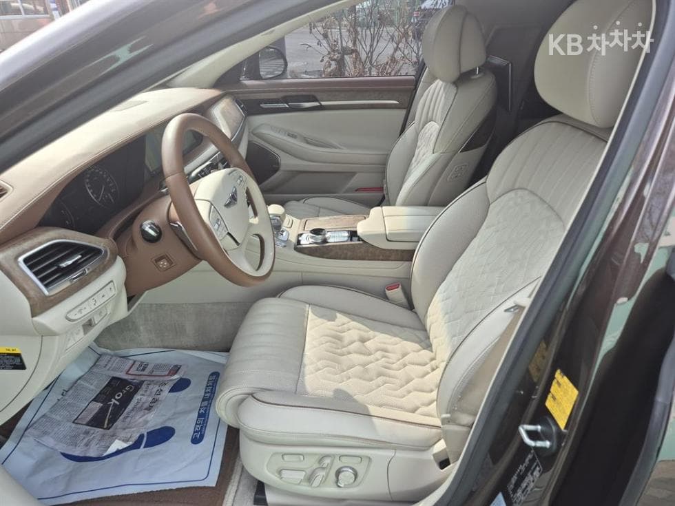 Genesis G905.0 GDi AWD Prestige Limousine - 20