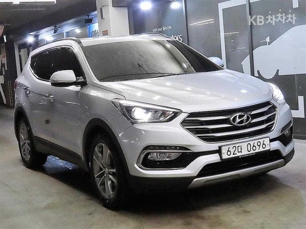 Hyundai Santa Fe The Prime Diesel Hyundai R-engine 2.0 diesel 2WD 5-seater Exclusive 기본 - Image 1
