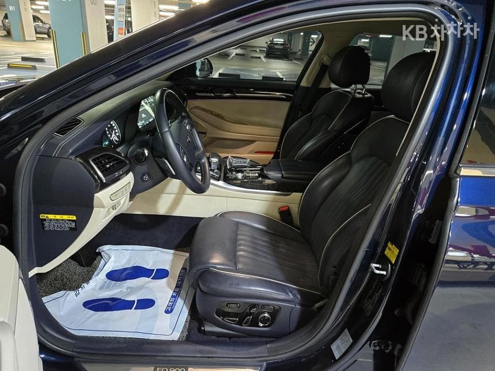 Genesis EQ9003.3 T-GDI AWD Premium Luxury - 6