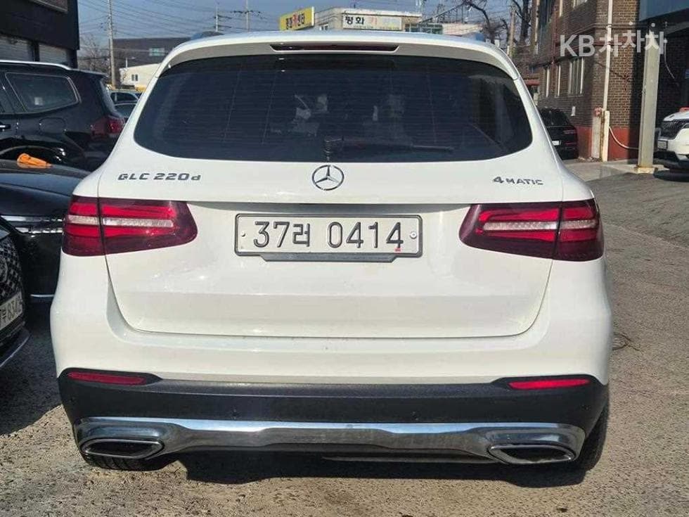Mercedes-Benz GLC(X253)220 d 4Matic Standard - 5