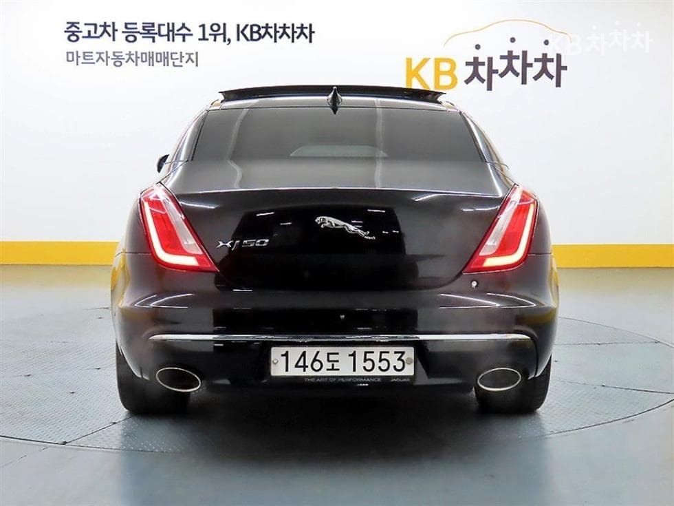 Jaguar All New XJ3.0D Premium Luxury LWB X351 - 3