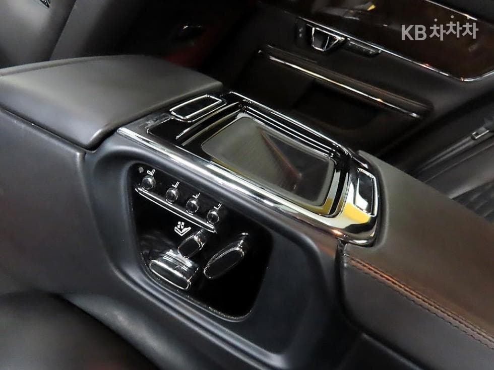 Jaguar All New XJ3.0D Premium Luxury LWB X351 - 13
