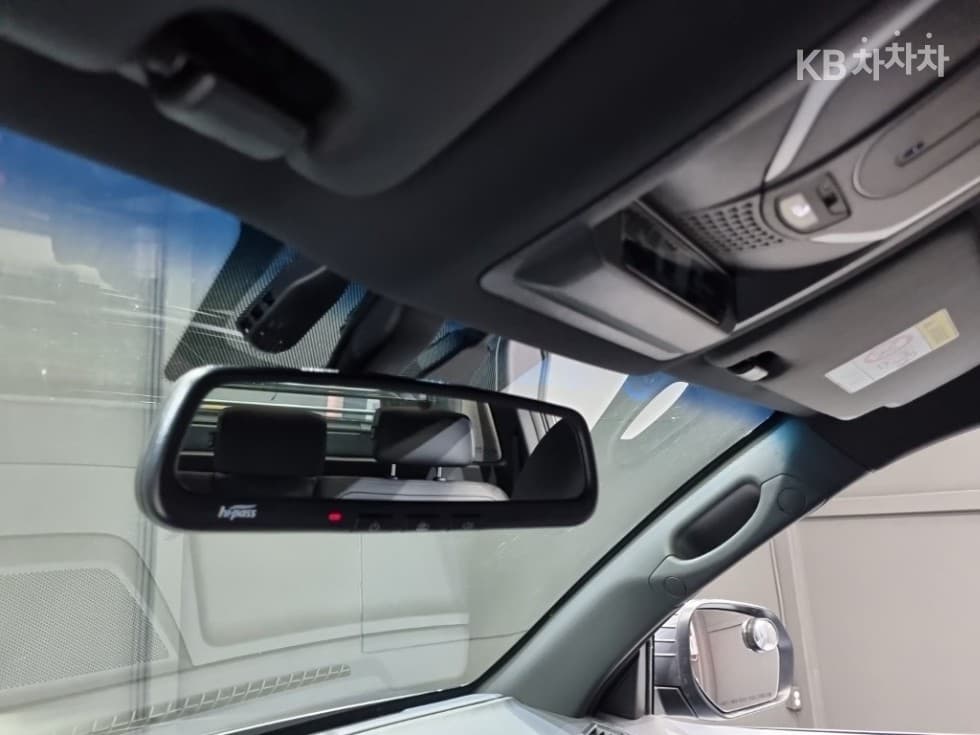КейДжи Мобилити Нов Rexton 스포츠2.2 AWD 쿨멘 와일드 Plus - 15