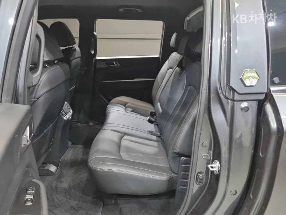 КейДжи Мобилити Нов Rexton 스포츠2.2 AWD 쿨멘 와일드 Plus - 18