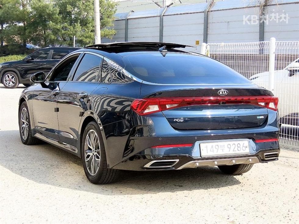 Kia K5 Hybrid 3rd Gen2.0 HEV Signature - 3