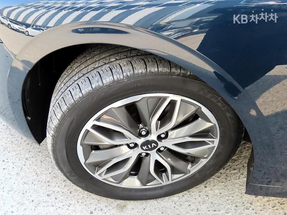Kia K5 Hybrid 3rd Gen2.0 HEV Signature - 20