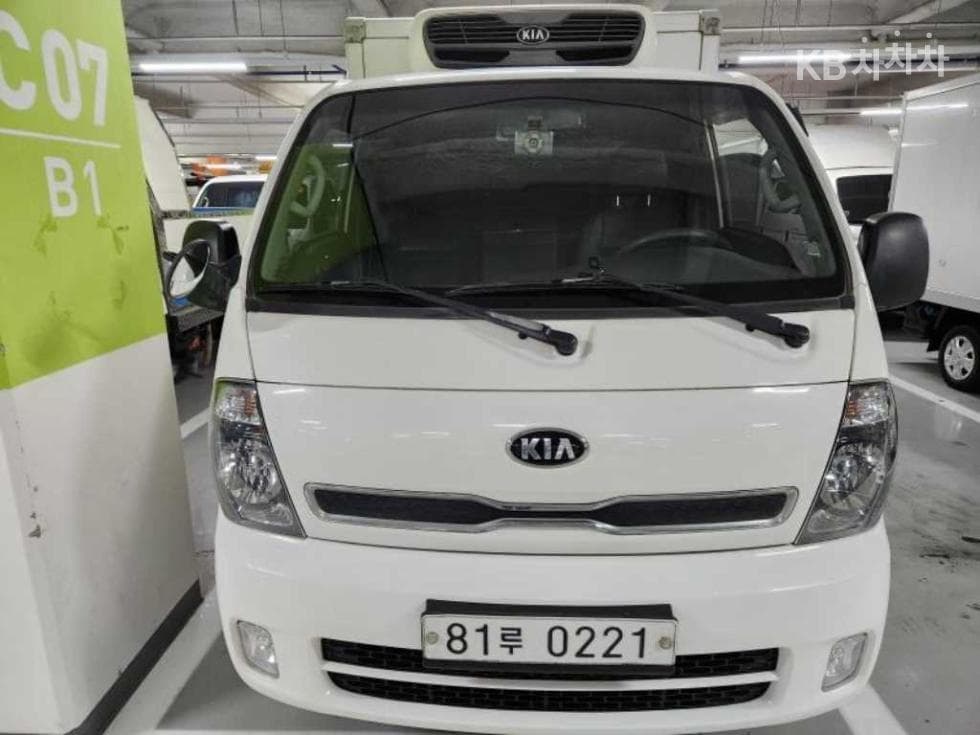 Kia Bongo 3 (light truck)1 Ton 냉동Top (Cargo)차 Extra Long 표준형 King Cab Luxury