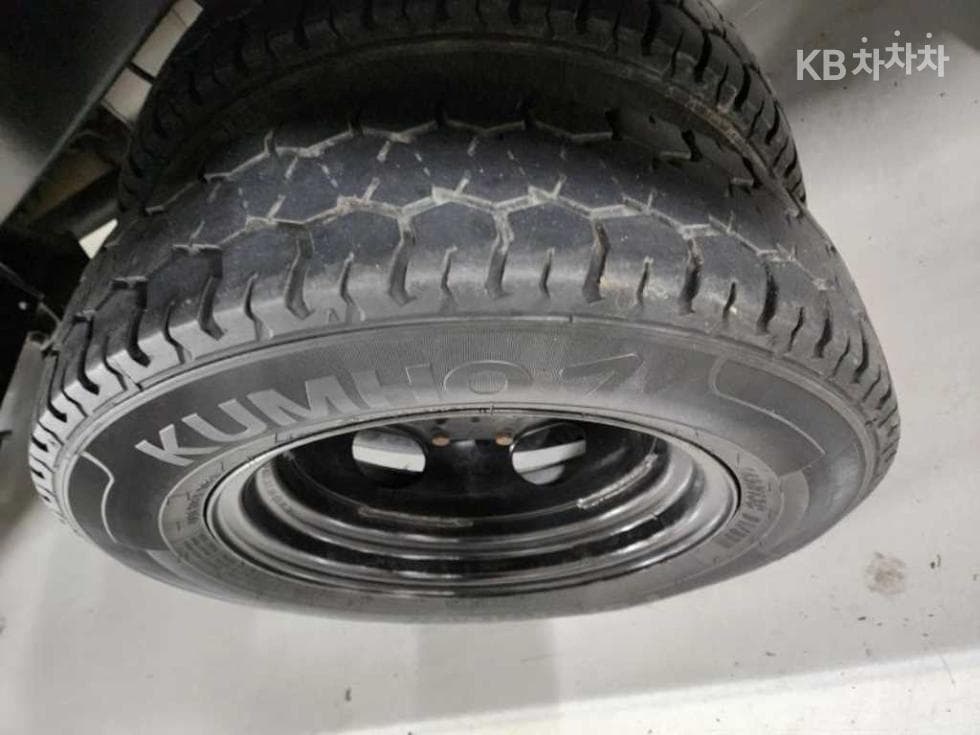 Kia Bongo 3 (light truck)1 Ton 냉동Top (Cargo)차 Extra Long 표준형 King Cab Luxury - 6