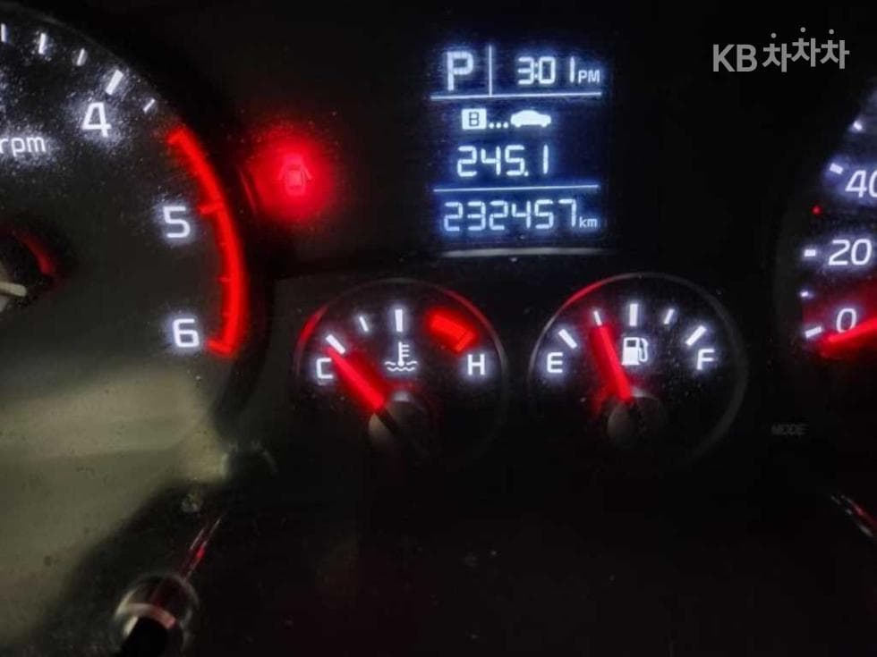 Kia Bongo 3 (light truck)1 Ton 냉동Top (Cargo)차 Extra Long 표준형 King Cab Luxury - 13
