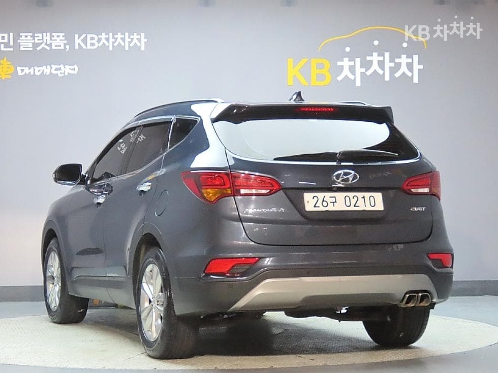 Хюндай Санта Фе The PrimeДизел Хонда R-двигател 2.0 дизел 2WD 5-местен Premium - 4