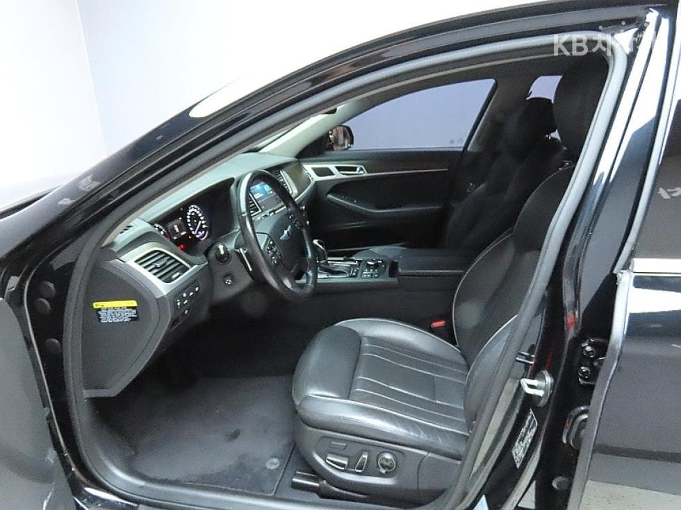 Хюндай ДженезисDHG330 Premium AWD - 10