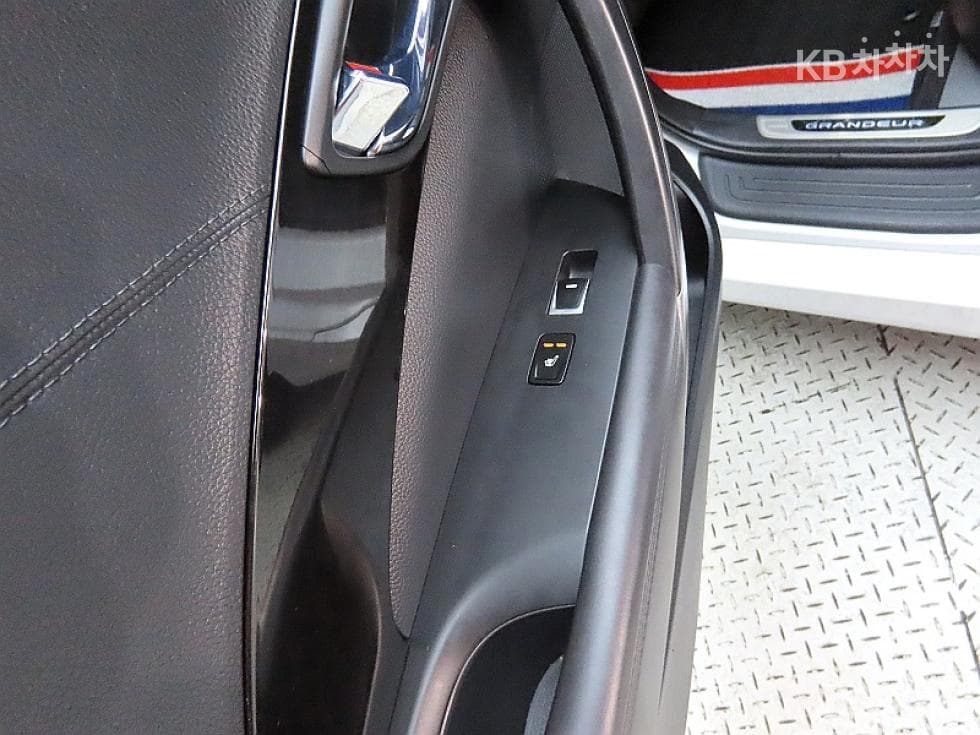 Хюндай Grandeur (Azera)HGHG220 Дизел Premium - 18