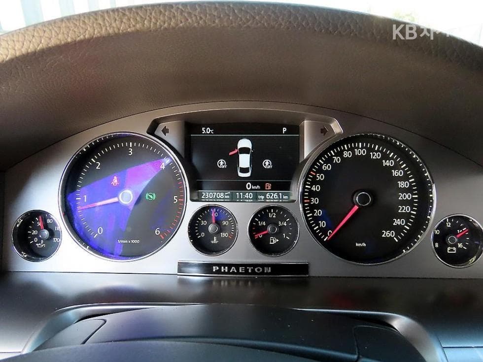 Volkswagen 페이Ton3.0 Turbo Diesel Injection V6 Diesel - 9