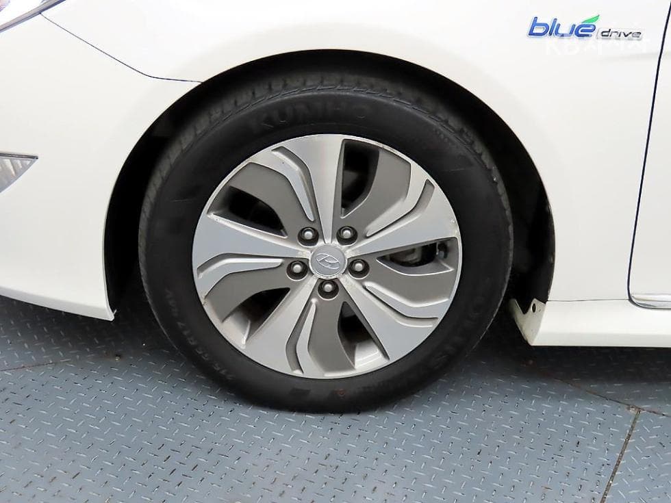 Hyundai Sonata Hybrid2.0 Modern - 20