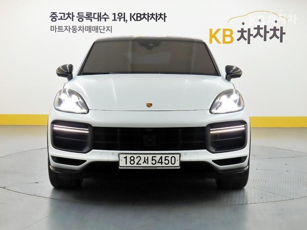 Porsche Cayenne(9Y0)4.0 Turbo GT Coupe Standard