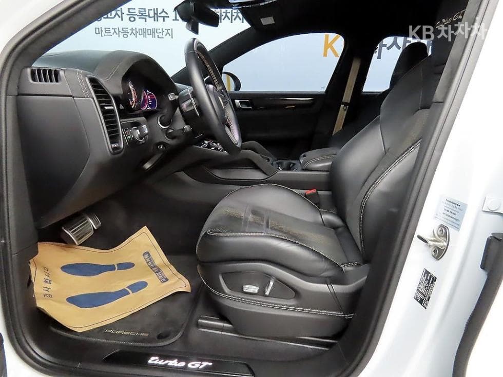 Porsche Cayenne(9Y0)4.0 Turbo GT Coupe Standard - 5