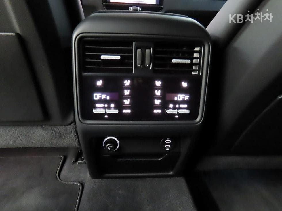 Porsche Cayenne(9Y0)4.0 Turbo GT Coupe Standard - 12
