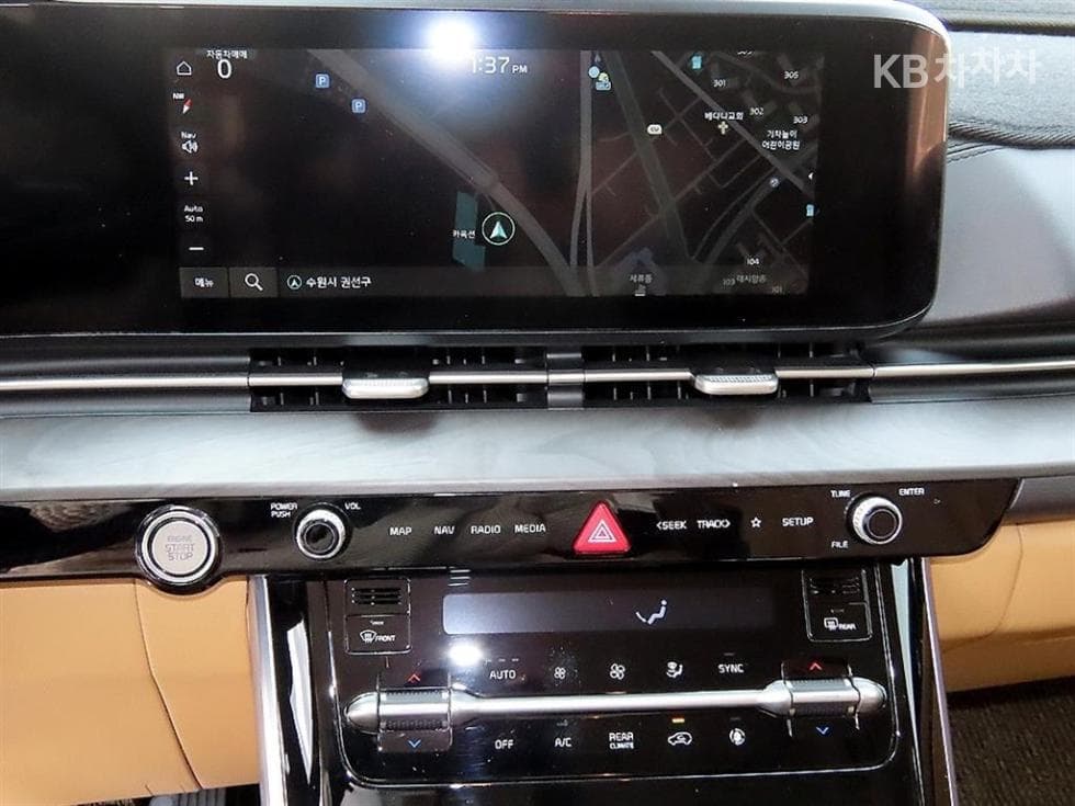 Kia Carnival 4th generationD2.2 7-seater (Limousine) Signature - 13