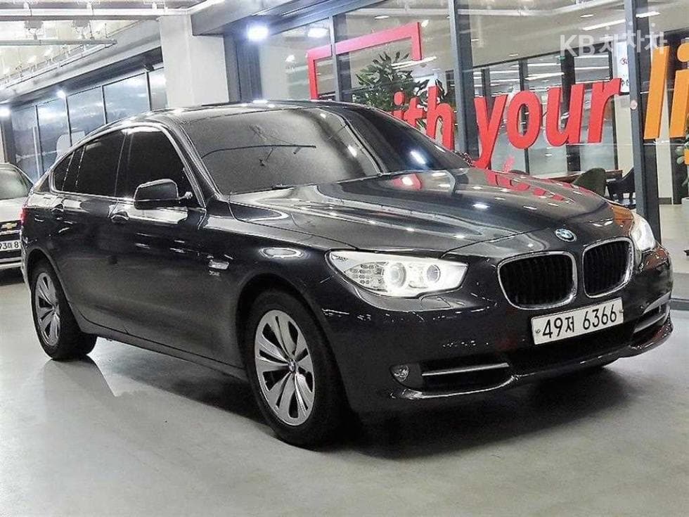BMW Gran Turismo 5 Series GT xDrive F07 (11년~) - Image 1