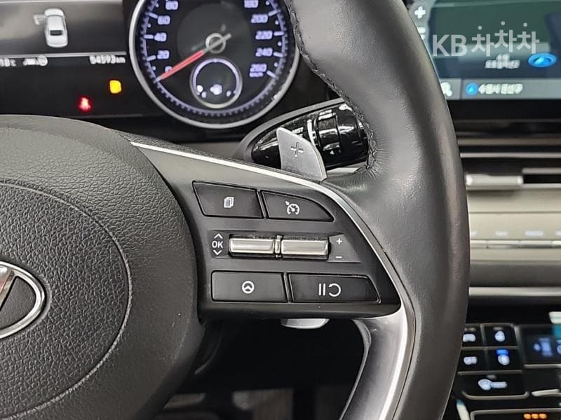 Hyundai The New (facelift) Grandeur (Azera)2.5 Premium - 6
