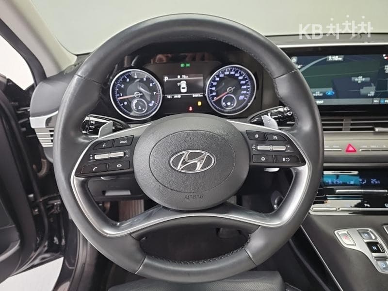 Hyundai The New (facelift) Grandeur (Azera)2.5 Premium - 7