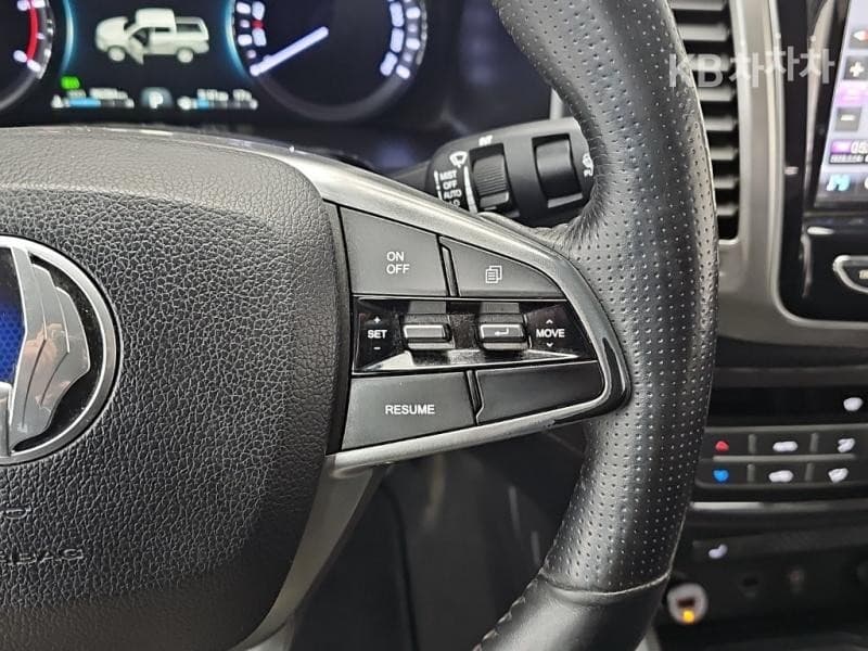 KG Mobility Rexton 스포츠2.2 4WD Prestige - 9