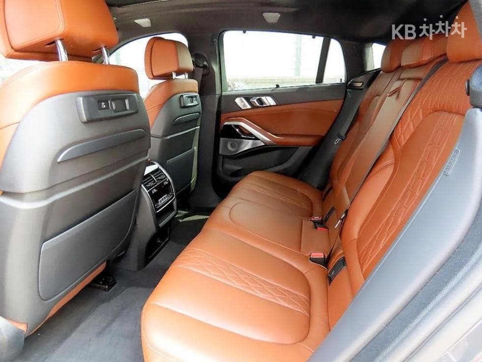 BMW X6(G06)xDrive 40d M Sport Pro Online Exclusive - 9