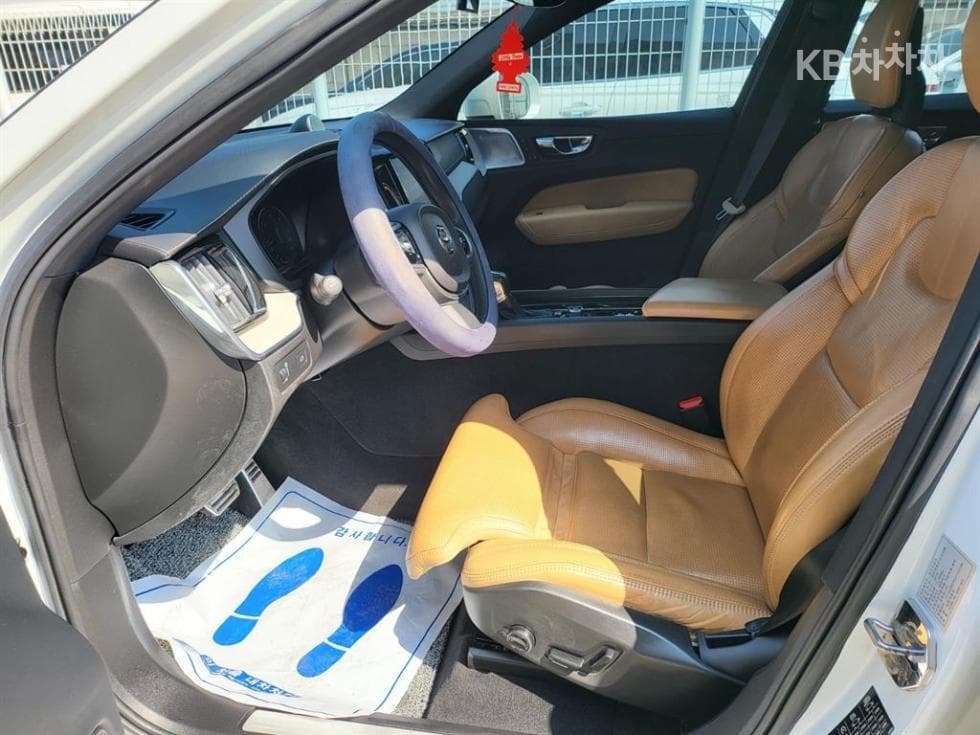 Volvo XC60D5 2.4 Seater스크립션 - 5