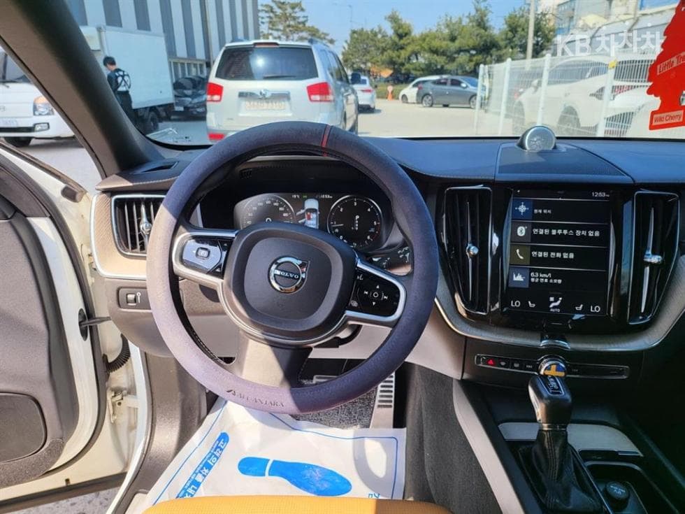 Volvo XC60D5 2.4 Seater스크립션 - 7