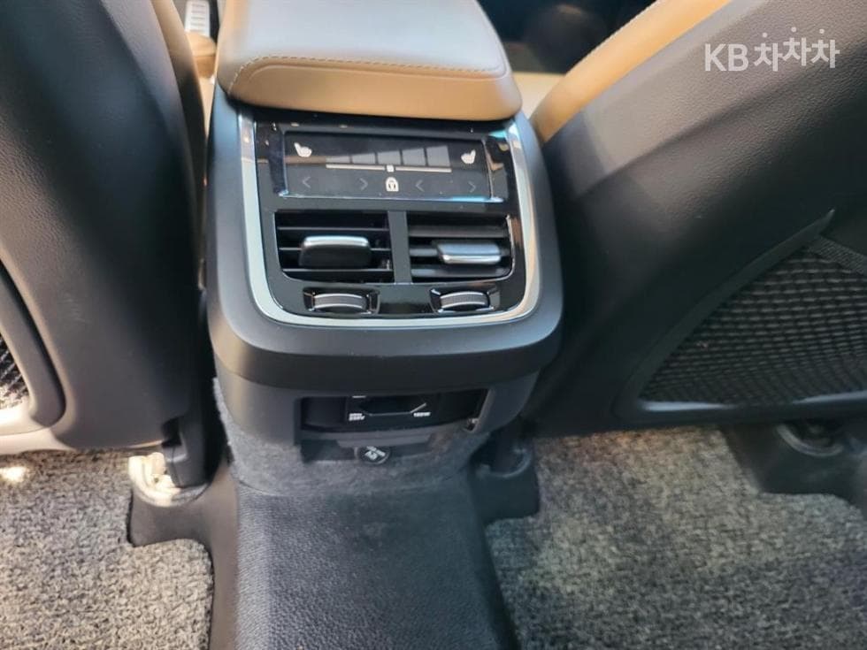 Volvo XC60D5 2.4 Seater스크립션 - 15