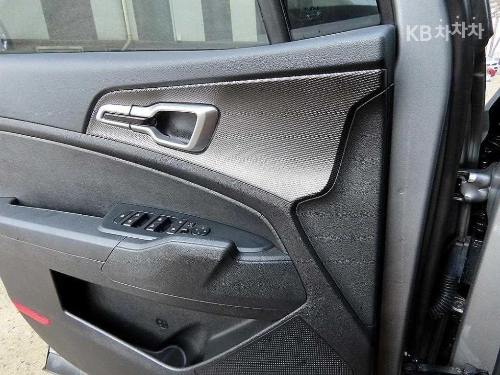 Kia The All New SportageD2.0 2WD Prestige - 11