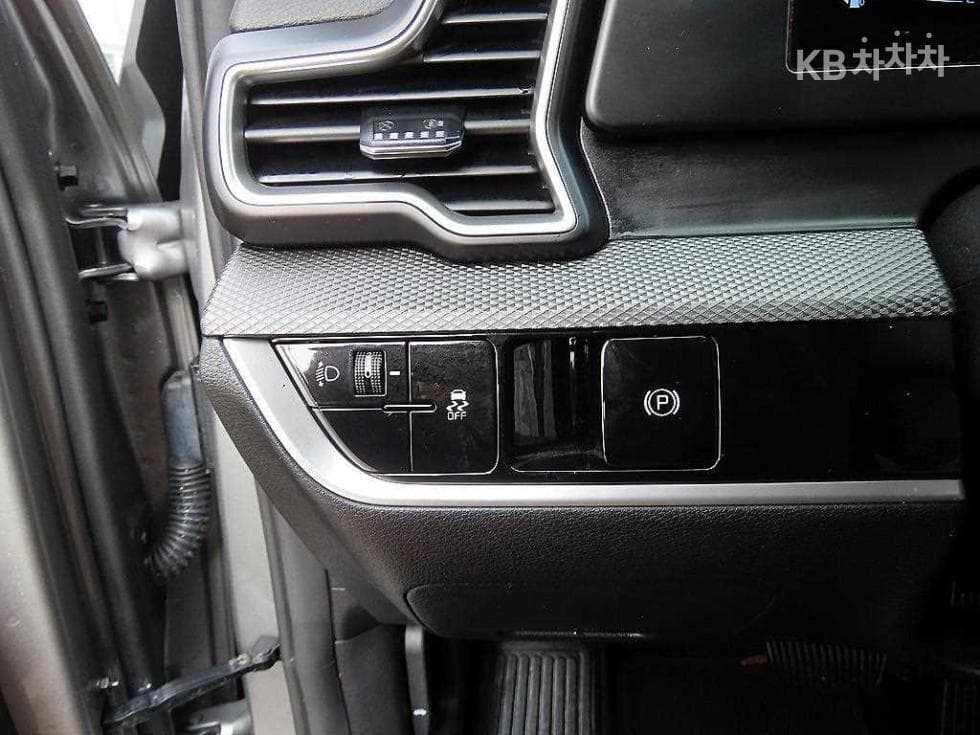Kia The All New SportageD2.0 2WD Prestige - 12