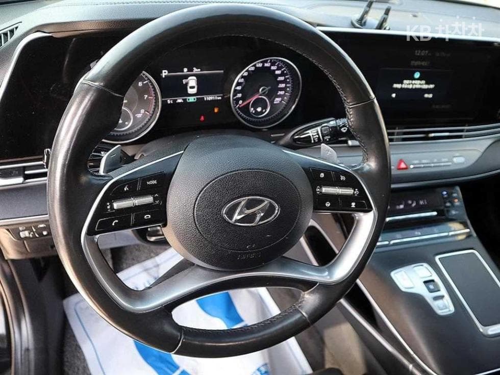 Hyundai The New (facelift) Grandeur (Azera)2.5 Premium - 8