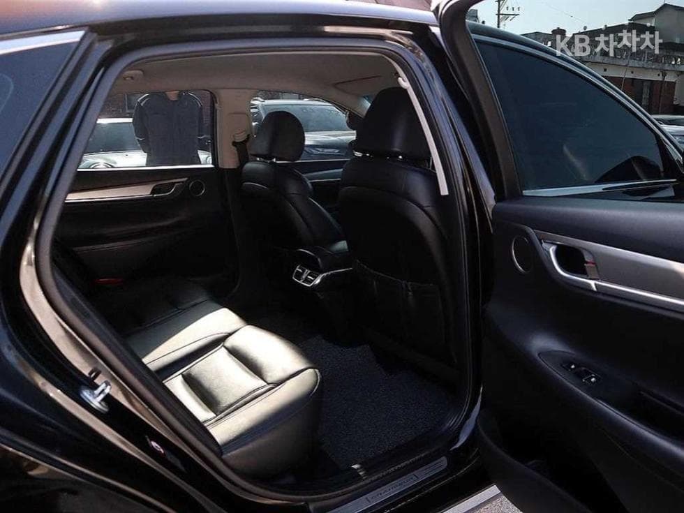 Hyundai The New (facelift) Grandeur (Azera)2.5 Premium - 14