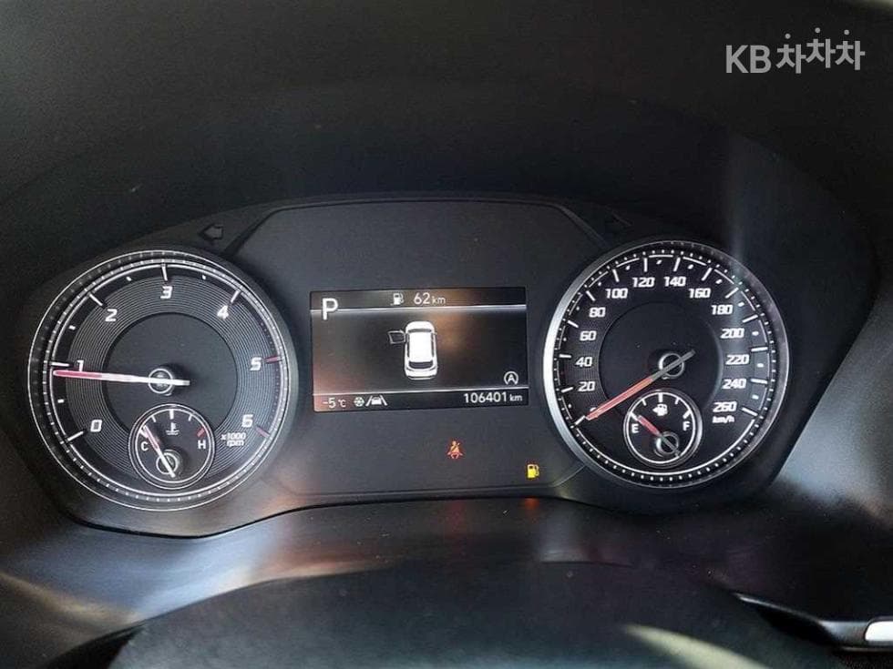 Hyundai The New (facelift) Santa Fe TMDiesel 2.2 2WD Premium 초이스 - 12