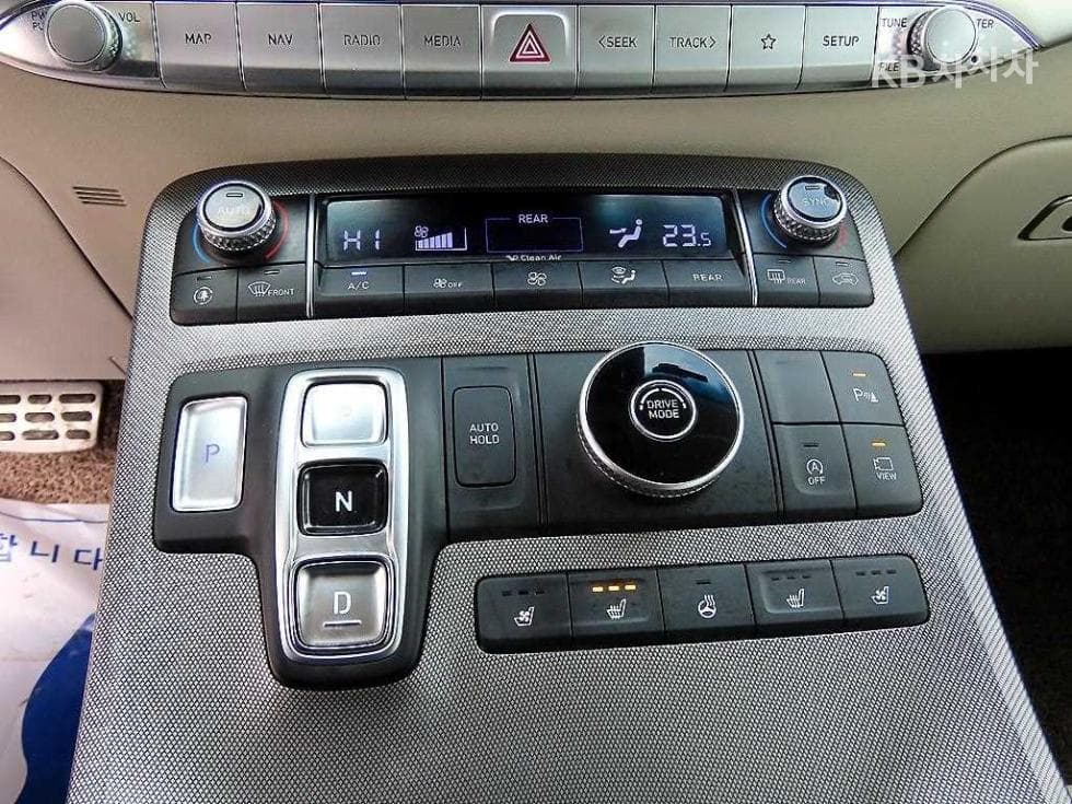 Hyundai Palisade2.2 Diesel 7-seater (Limousine) Calligraphy - 12