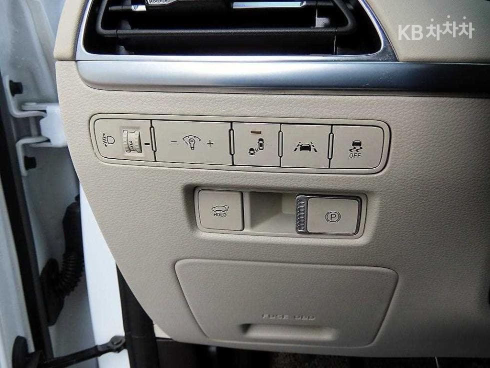 Hyundai Palisade2.2 Diesel 7-seater (Limousine) Calligraphy - 13