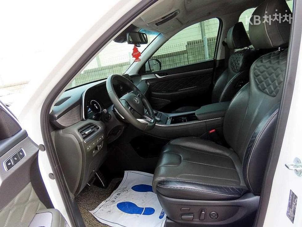 Hyundai Palisade2.2 Diesel 7-seater (Limousine) VIP - 5