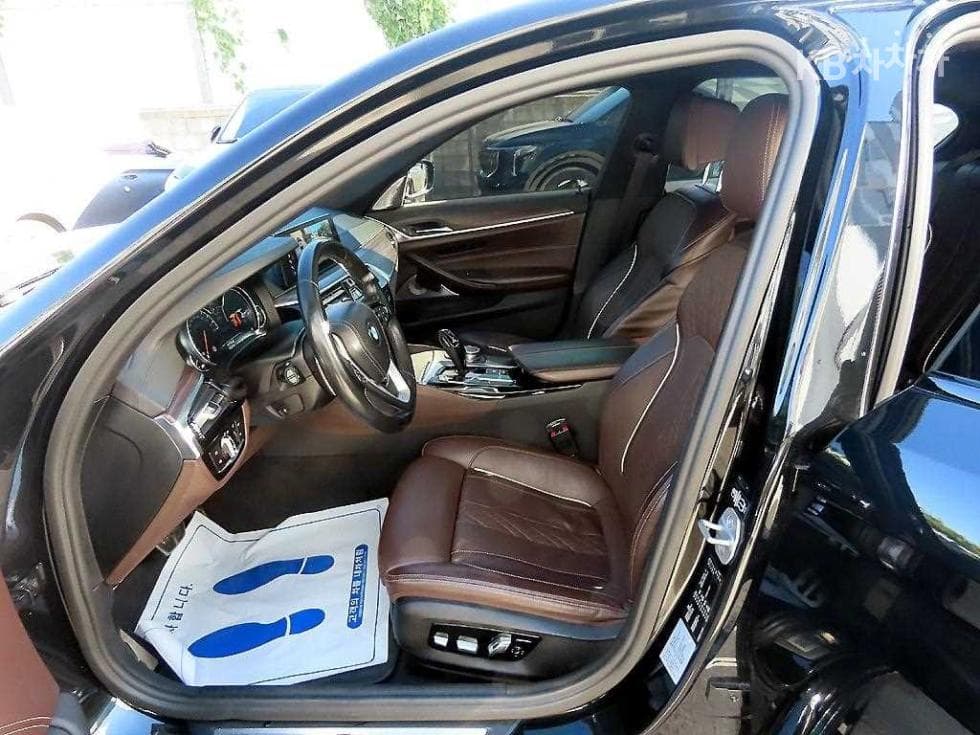 BMW 올New5 Series (G30)520d M Sport Plus - 5