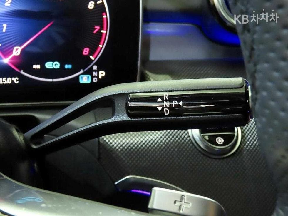 Mercedes-Benz C-Class 6세대(W206)C300 AMG Line - 12