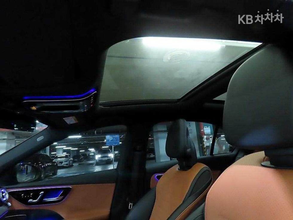 Mercedes-Benz C-Class 6세대(W206)C300 AMG Line - 17