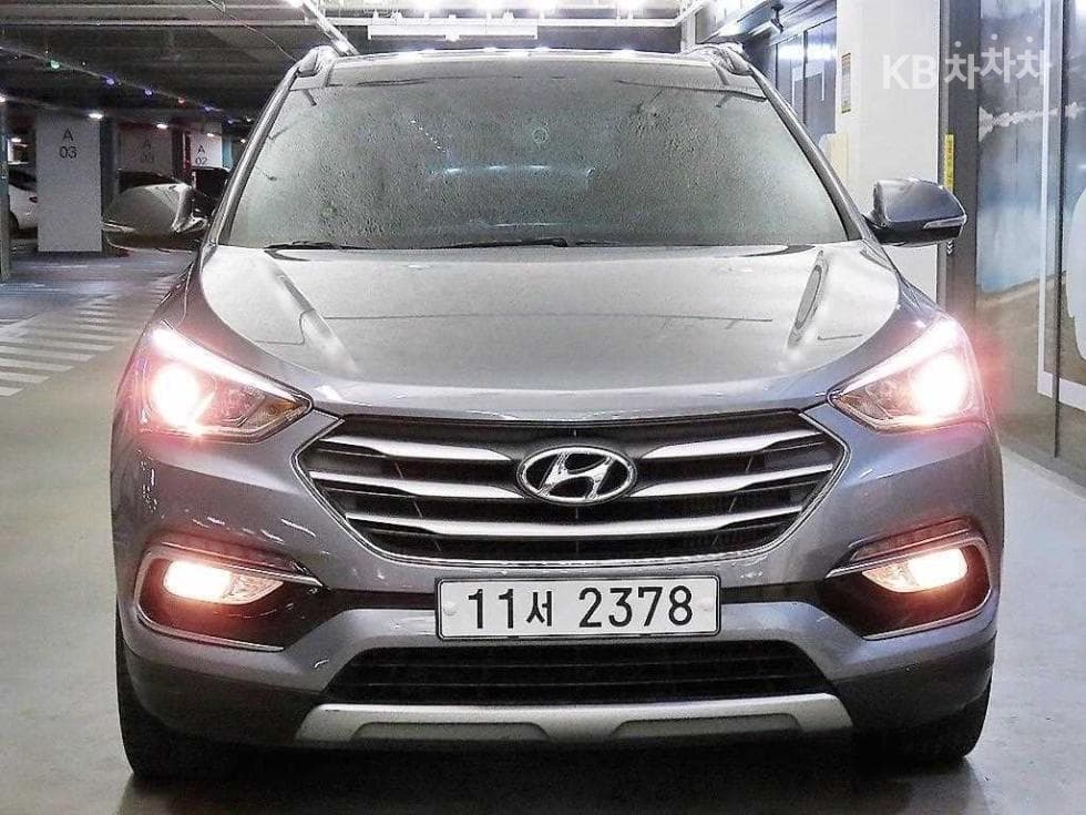Hyundai Santa Fe The PrimeDiesel Hyundai R-engine 2.0 diesel 2WD 5-seater Premium - 2