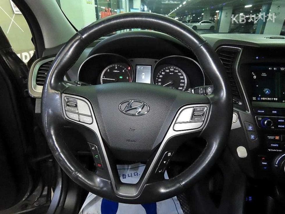 Hyundai Santa Fe The PrimeDiesel Hyundai R-engine 2.0 diesel 2WD 5-seater Premium - 8